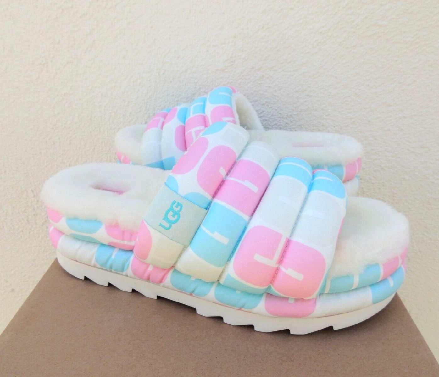 SANDALI UGG ALL GENDER PRIDE LOGO MAXI SLIDE PLATFORM DONNA US 13 UOMO 11 ~NUOVI