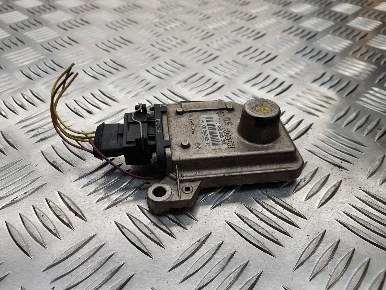 B62 Mercedes-Benz Lateral acceleration ROTATION SENSOR 0265005200 