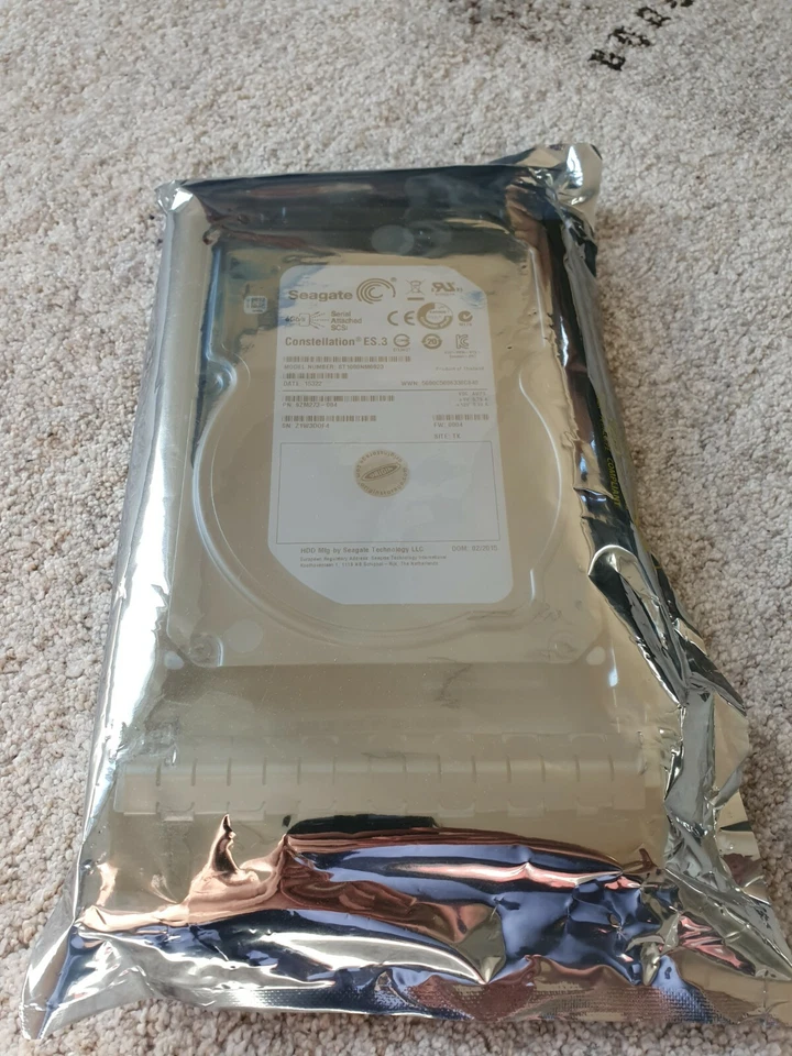 Seagate Constellation ES.3 1 TB SAS 7.200 rpm inkl. Wechselrahmen NEU & OVP!!!