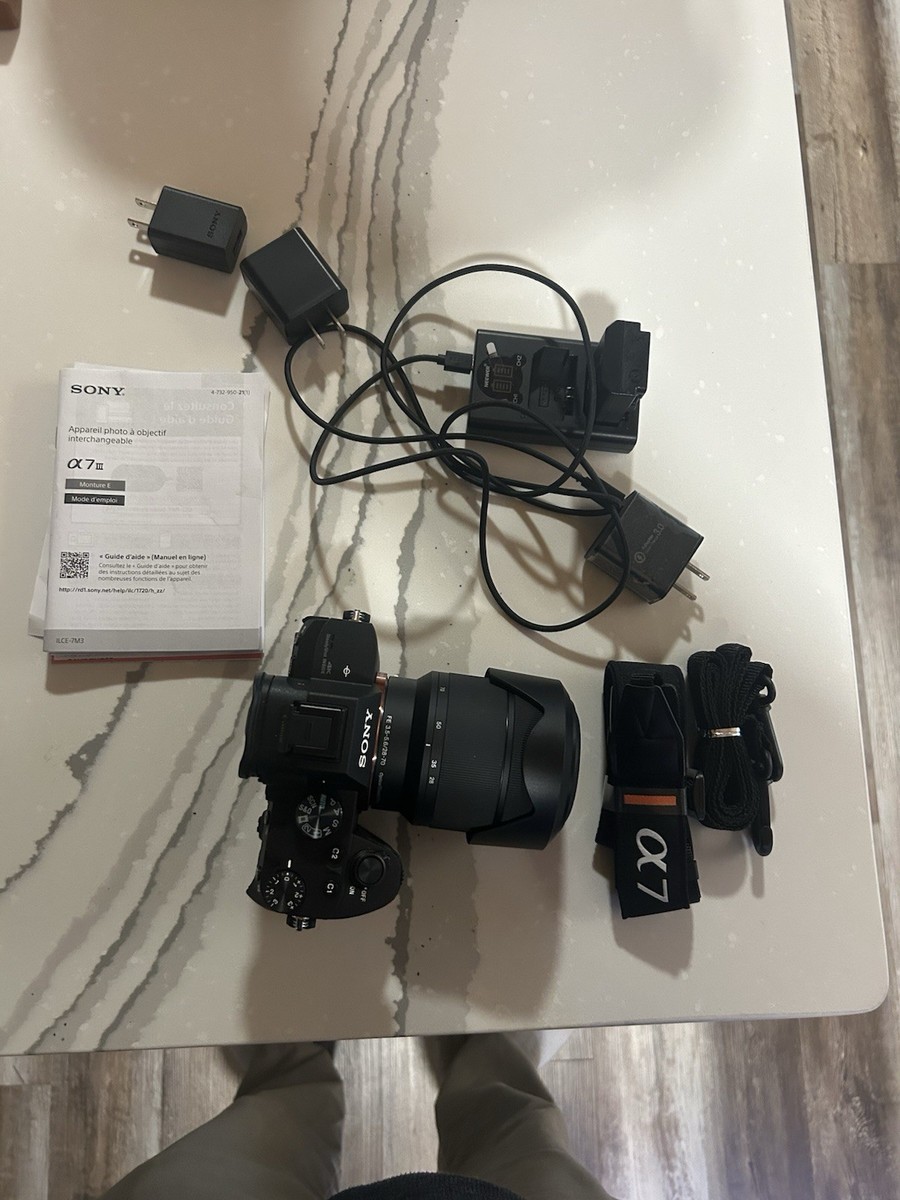 Pack Sony Alpha 7 IV + objectif 24-70 f/2.8 GM + accessoires