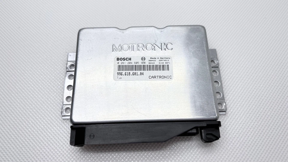 1997 - 1999 PORSCHE BOXSTER BOSCH ECU ECM MÓDULO DE CONTROL DEL MOTOR 99661860104 OEM Foto 2 de 4