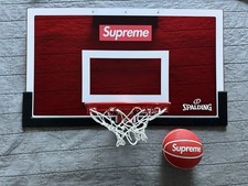 Supreme /Spalding  Mini Basketball Hoop  Ball Rare NO BOX