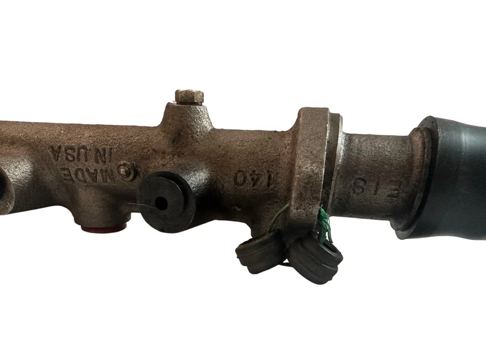 Главный тормозной цилиндр EIS E99051 1967-1973 Volkswagen Fastback & Squareback - Изображение 4 из 4