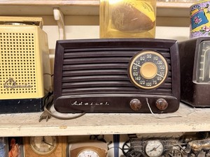 Vintage Round Radio | eBay