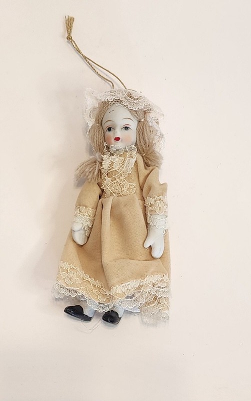 Vintage In Box Porcelain Trim-A-Tree Victorian Doll 5"