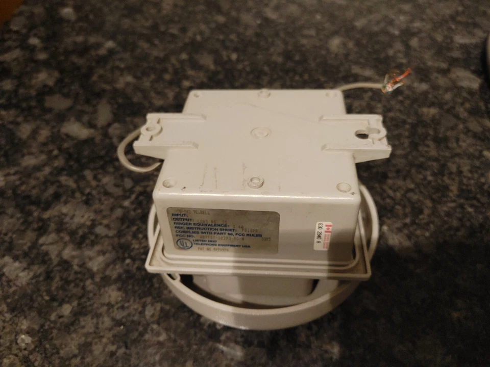 WHEELOCK TB-593 TELBELL PATENTE NO. 4970490 FCC NO. AB998X-10293-RG-N 3395 - Imagen 3 de 4