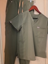 Figs Olive Green XS Scrub Set Beige Drawstring 5 Pockets Joggers