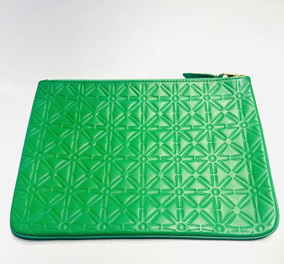 Bolso Comme des Garcons de cuero verde con cremallera Foto 2 de 4