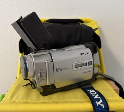 #ad Sony Handycam DCR TRV11 Mini DV Camcorder Tapeless Powerplay Build W Nightshot ✅ $299.99