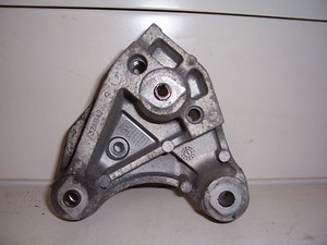 Peugeot 1007 KM (4.2005-7.2010) : Getriebe Halter für 1,6-16V 2-Tronic Automatik