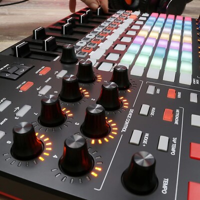 Akai Professional USB MIDI Controller with Ableton Live Lite APC