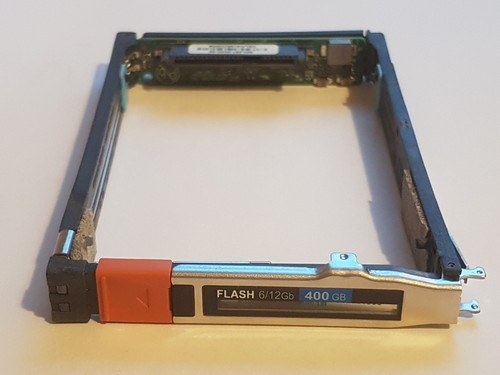 EMC Protech 100-564-417 02 / 303-287-003D-00 2,5" SAS/SATA Adapterrahmen 400 GB