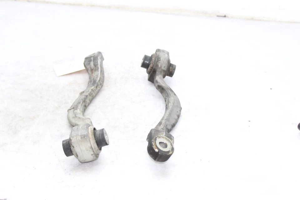 Brazos de control inferiores delanteros 10-14 MERCEDES-BENZ E350 F635 Foto 4 de 4