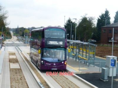 FOTO VOLVO B5LH 39240 BL65YZG GEFÜHRTER BUS DIE GEFÜHRTE BUSBAHN (TAG 181 VON 366) (F