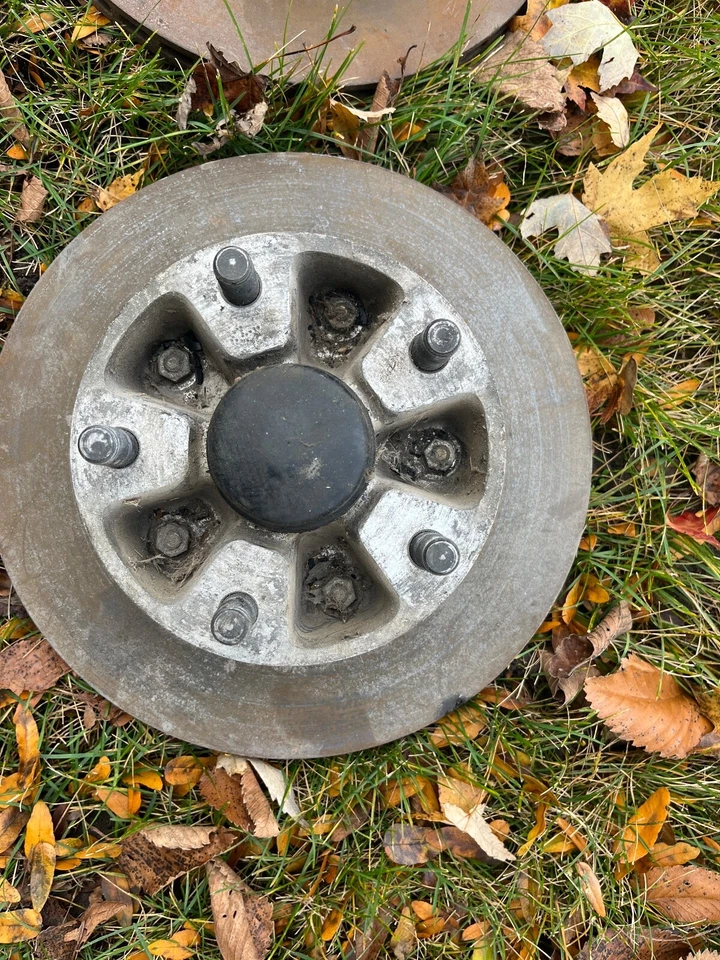 Par de bujes de rueda con rotores L R 1968-74 Porsche 911 912 Foto 3 de 4