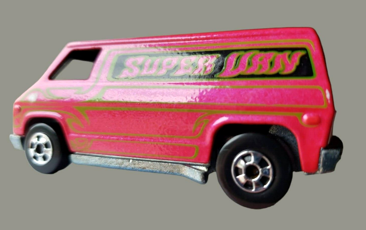 2011 Hot Wheels 70's Super Van The Hot Ones series Pink 1:64