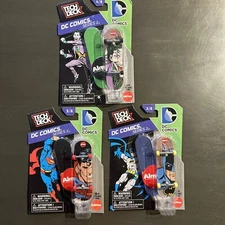 TECH DECK SERIES 2 DC COMICS LOT OF 3 FINGER BOARD & ACCESSORIES SET SPIN MASTER