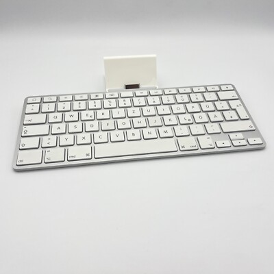  APPLE iPad Keyboard Dock, Model A1359, deutsch für 1 2 3 Generation, 30-Polig.