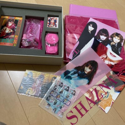 SHAZNA / IZAM Silent Beauty First Press Limited Special Box | eBay