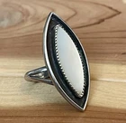 VINTAGE NATIVE AMERICAN STERLING SILVER MARQUISE CUT MOTHER OF PEARL RING 7.25