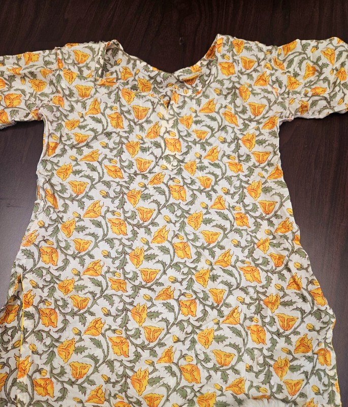 Indian Style Beautiful Orange Patterned Girls Flowy Pant And Shirt Set Size 5t
