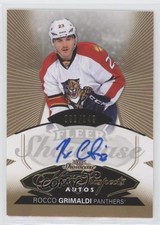 2014-15 Fleer Showcase Hot Prospects Autos 92/149 Rocco Grimaldi #136 Auto a3q