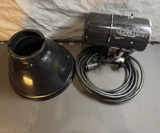 SPEEDOTRON Studio Lighting Model 102 W/ Cover Cone Reflector & 8 Pin Male Cable