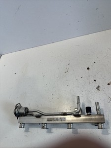 Kraftstoffverteiler 55577580 für Vauxhall Mokka 1.4t 4x4 Baujahr 2013