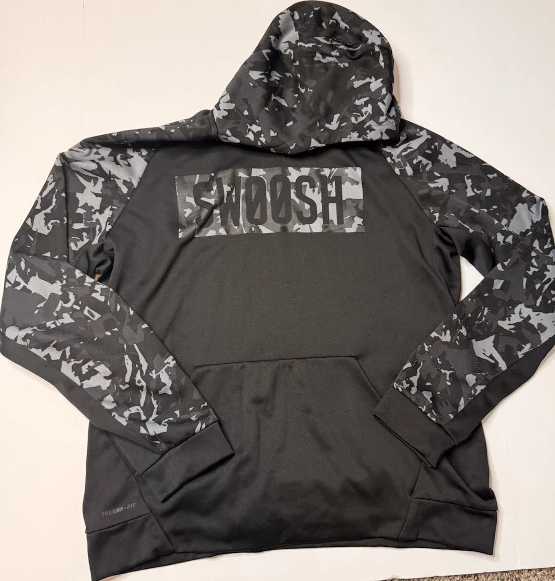 Nike Hoodie Sweatshirt Mens XL Gray Camo Therma-Fit Pullover Black Swoosh