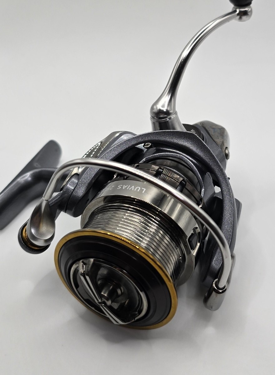 ダイワ 15ルビアス 2506H ダイワ(Daiwa) ルビアス 2506(浅溝タイプ