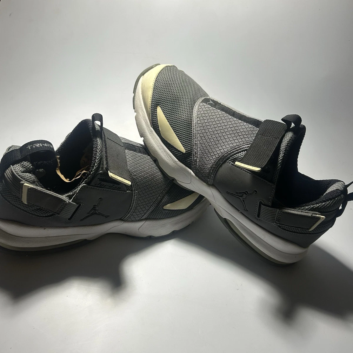 Jordan Trunner LX Cool Grey for Sale | Authenticity Guaranteed | eBay