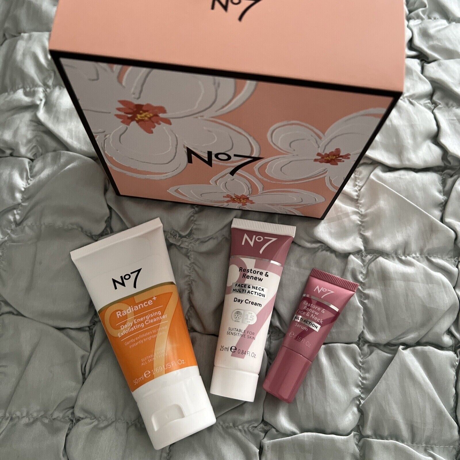 No7 Skincare 3in1 Gift Set Exfoliating Cleanser, Day Cream & Face