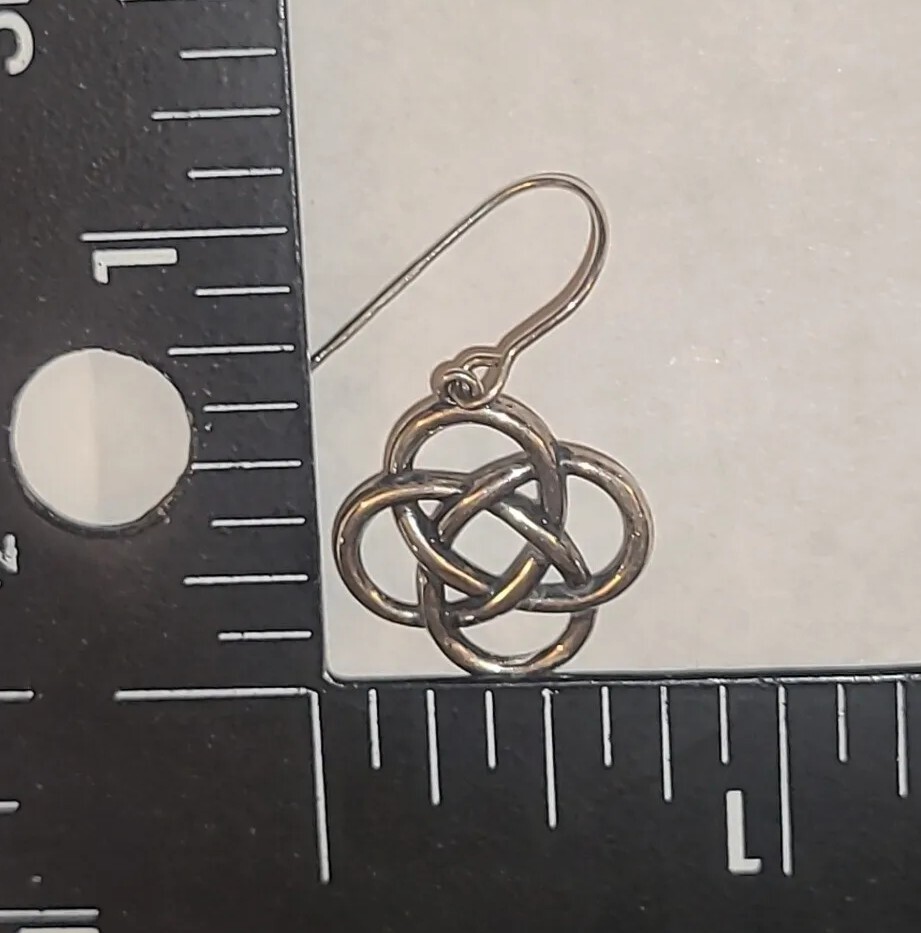 Prime Art & Jewel PAJ Sterling Silver 925 Celtic Knot… Gem