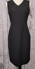 Old Navy Women's Classic Little Black Sleeveless V-Neck Stretch Dress Size 6