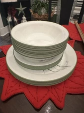 Corelle SHADOW IRIS 6ea DINNER PLATES BOWLS SAUCERS White Purple Green 1986 Vtg