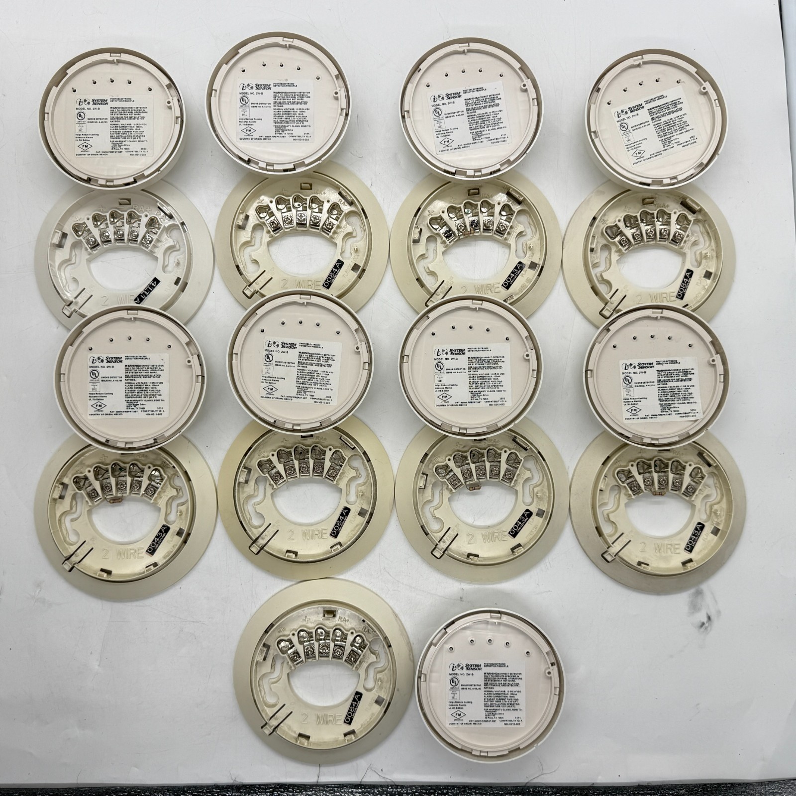 System Sensor 2W-B i3 Series 2-Wire Photoelectric Smoke Detector