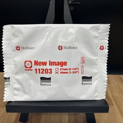 4 Hollister 11203 New Image Skin Barriers 2-1/4'' Flange CTF 1-3/4'' Ex. 2028 Bag