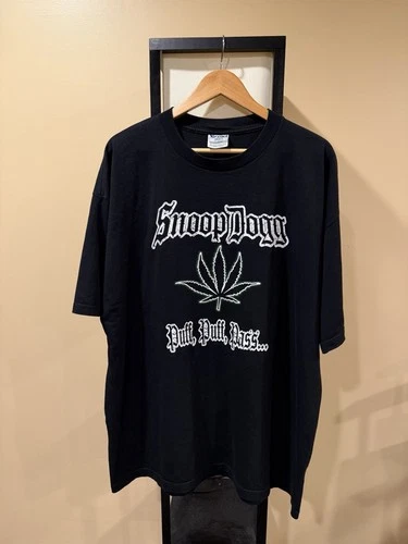 Snoop Dogg “Puff, Puff, Pass…” Tour Rap Tee 2000s vintage concert t-shirt, vintage, single stitch, B+ condition