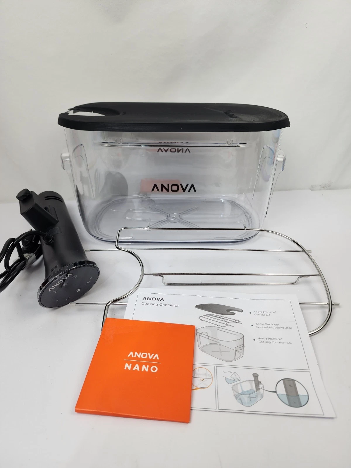 Anova Precision Cooker Nano - Immersion Sous Vide Circulator w/ 12L Container
Opens in a new window