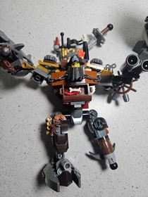 Lego THE LEGO MOVIE 70807 MetalBeard's Duel 100% Complete with Instructions RARE