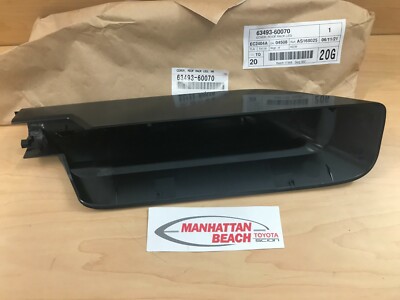 03-07 LAND CRUISER RIGHT PASSENGER REAR ROOF RACK COVER NEW OEM