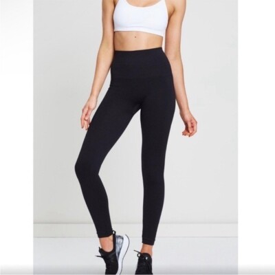 Spanx Leggings Women's Medium Black Look At Me Now Seamless Minimalist Comfort