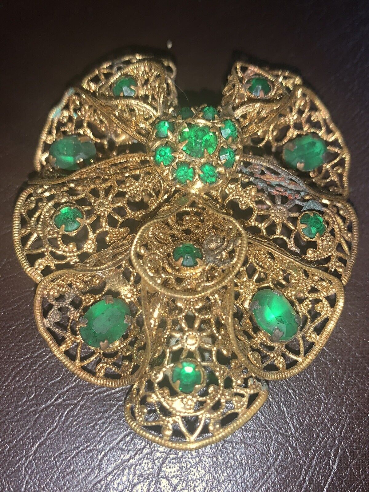 FABULOUS antique DRESS fur CLIP Green Beads Brass… - image 5