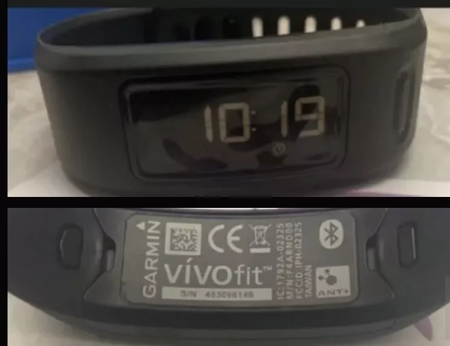 Tilmeld elevation Såkaldte GARMIN VIVOFIT Watch Shwroom Mdl +2 Bands No Box W/ New Batts | eBay