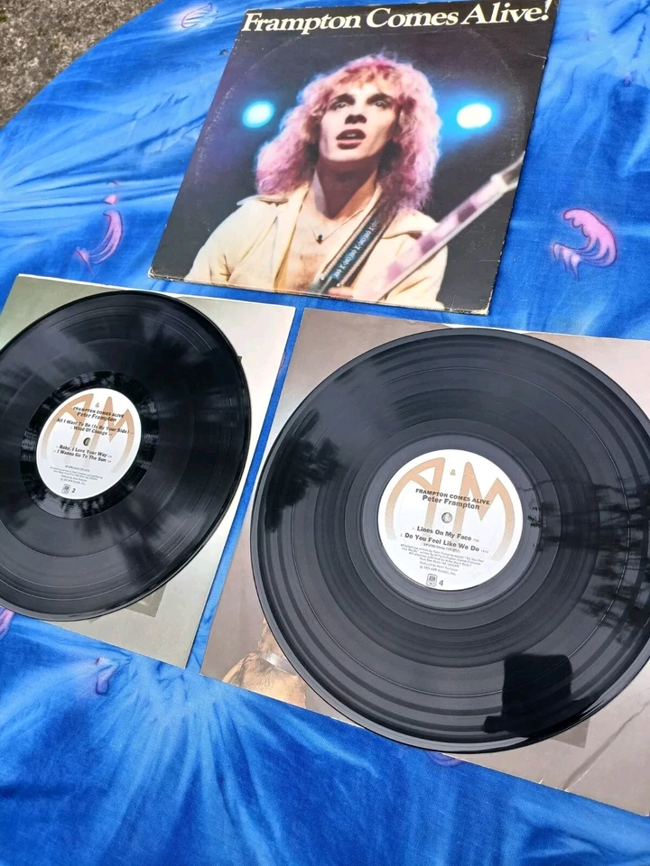 1976 Peter Frampton Comes Alive Vinyl VG++ / VG+ Record Live Double LP A&M Label - Image 2 of 4