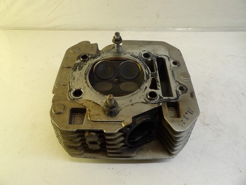 1993 Suzuki DR350 DR350SE DR 350 Cylinder Head 11100-14D70 - Picture 13 of 15