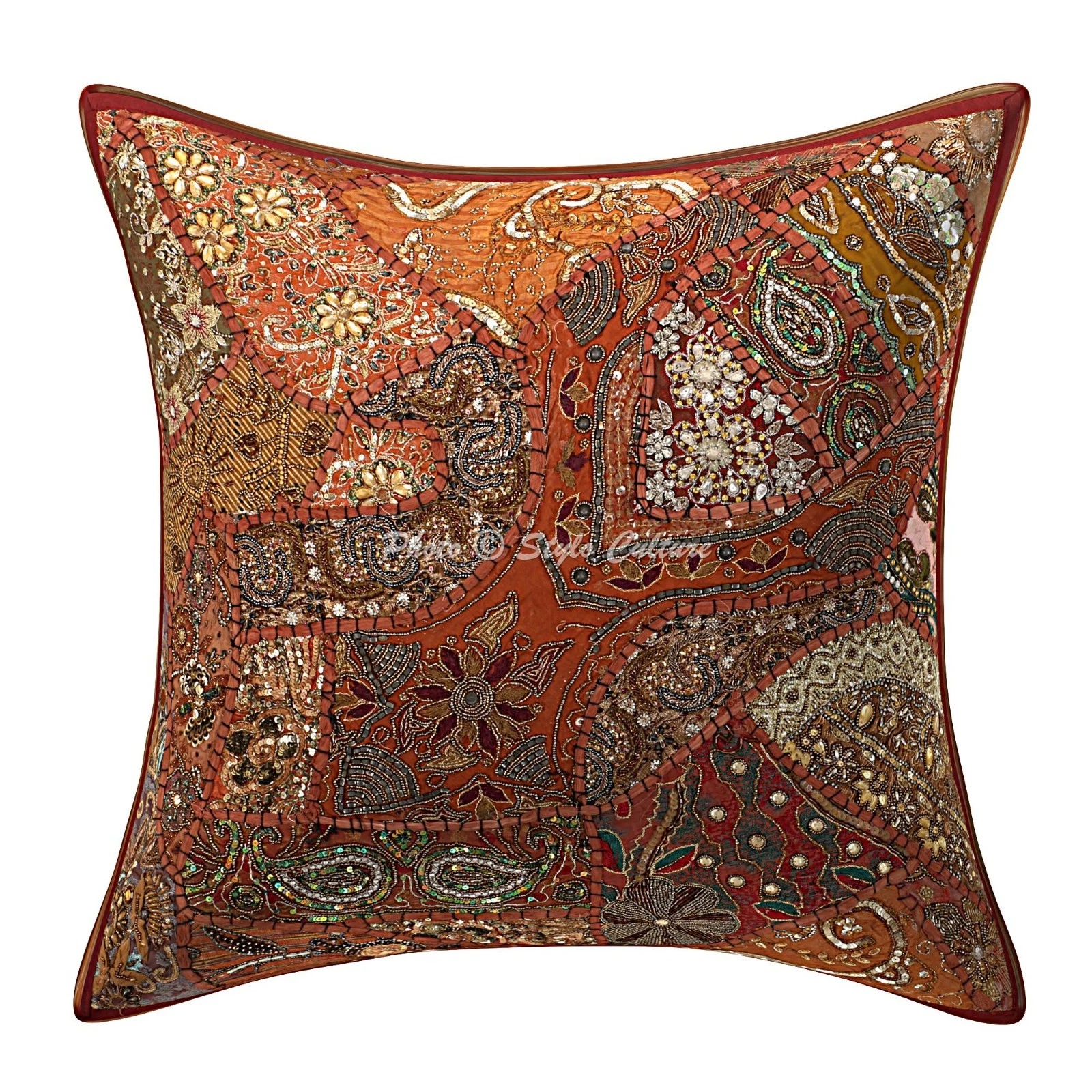 Ethnic Beaded Patchwork Throw Pillow Cover Cotton 60x60 cm Vintage Cushion Cover
Opens in a new wind