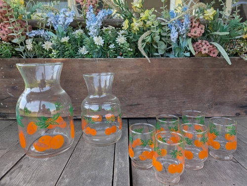Vintage MCM Anchor Hocking Orange (6) Juice Glasses and (2) Carafes