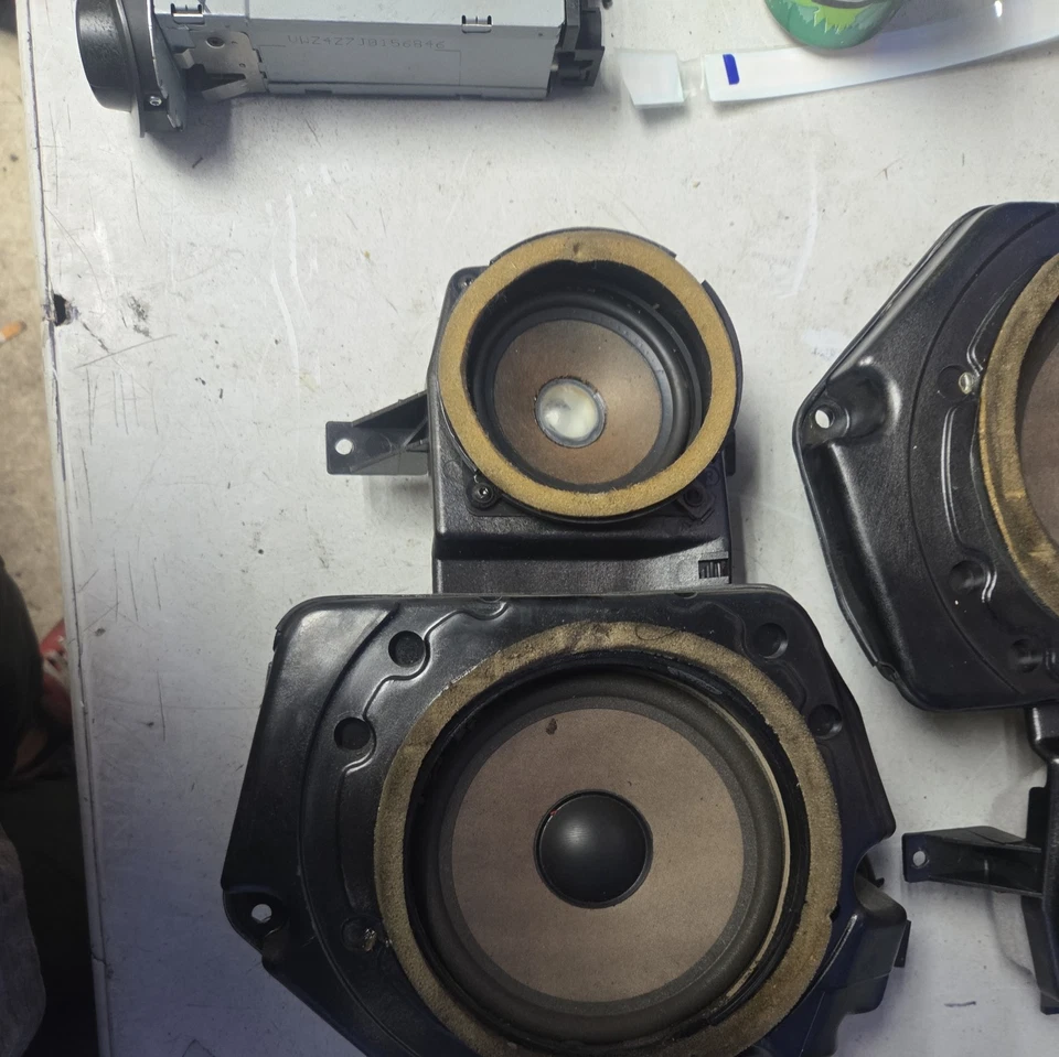 90-93 Mercedes R129 500SL 300SL SL500 Right and Left Door Panel Speaker Set OEM - Image 3 of 4