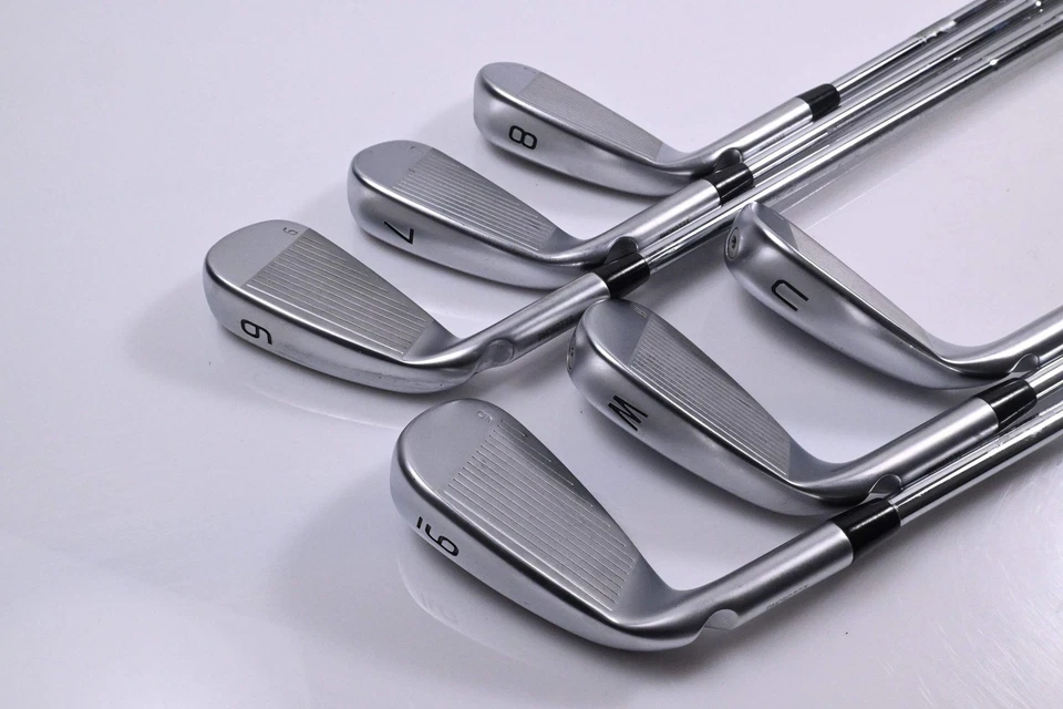 Ping G440 Irons / 6-PW+GW / Orange Dot / Regular Flex Dynamic Gold R300 Shafts - Image 4 of 4
